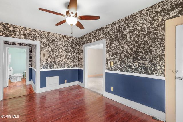 1409 N Huron Street, Toledo, OH 43604