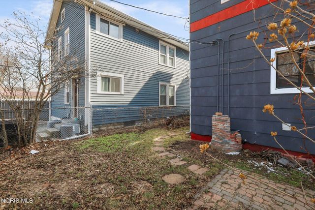 1409 N Huron Street, Toledo, OH 43604