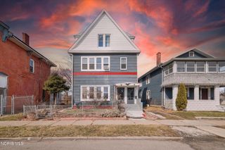 1409 N Huron Street, Toledo, OH 43604