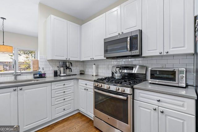 2113 ADAMS OVERLOOK, Atlanta, GA 30318