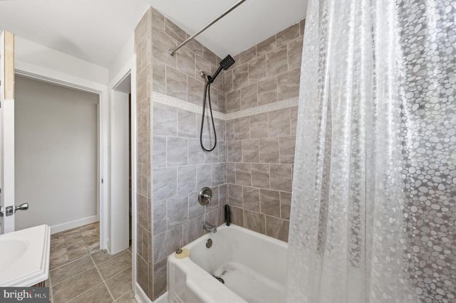 624 MILITARY RD, Frederick, MD 21702