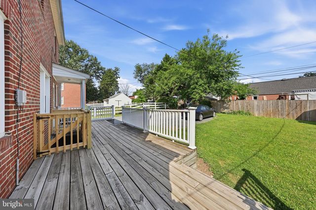 624 MILITARY RD, Frederick, MD 21702