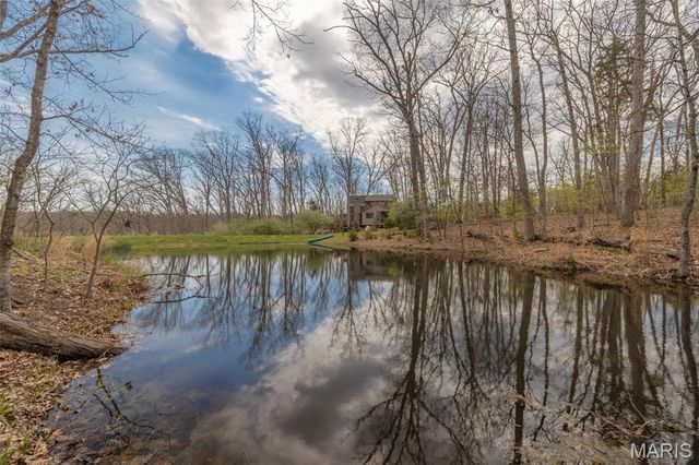 1750 Turrach Ridge, Innsbrook, MO 63390