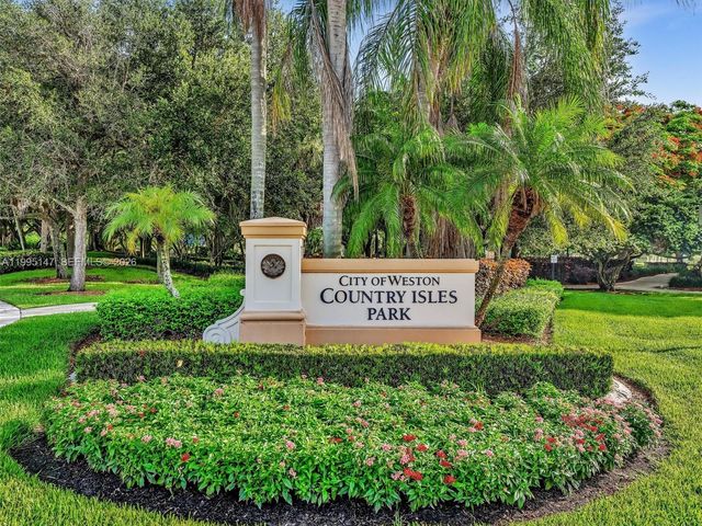 2158 Baton Rouge, Weston, FL 33326