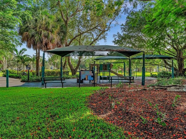 2158 Baton Rouge, Weston, FL 33326