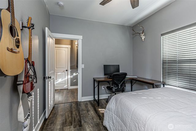 17501 Clear Lake Boulevard SE, Yelm, WA 98597