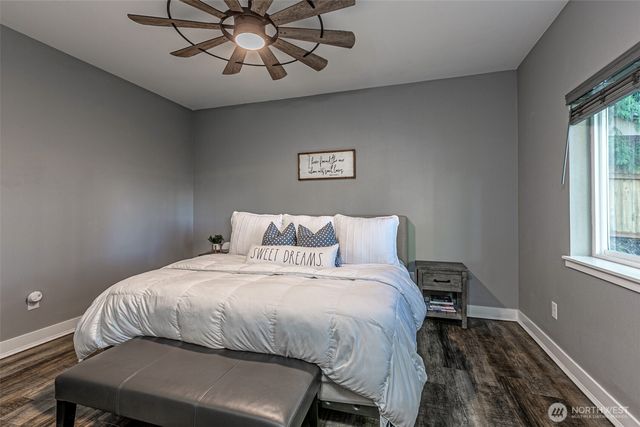 17501 Clear Lake Boulevard SE, Yelm, WA 98597