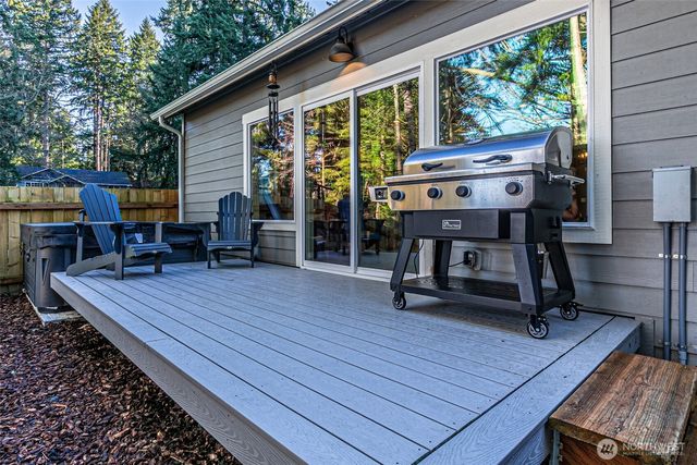 17501 Clear Lake Boulevard SE, Yelm, WA 98597