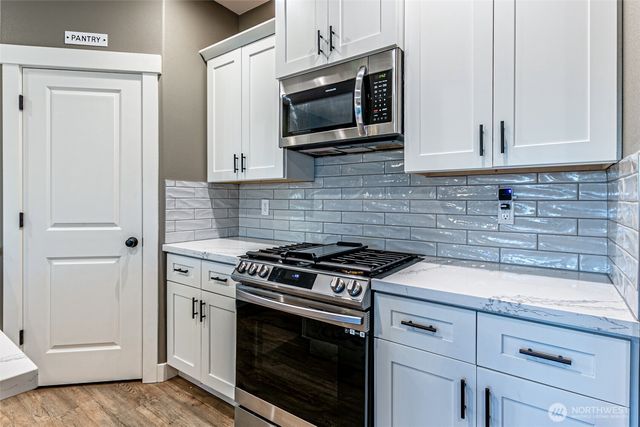 17501 Clear Lake Boulevard SE, Yelm, WA 98597