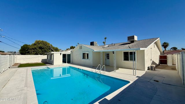 2507 W CORRINE Drive, Phoenix, AZ 85029