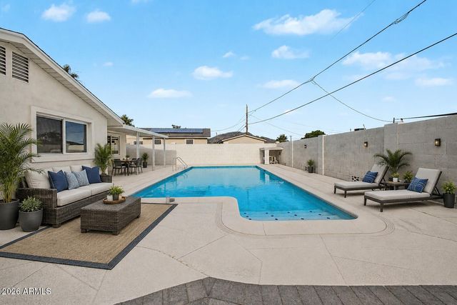 2507 W CORRINE Drive, Phoenix, AZ 85029