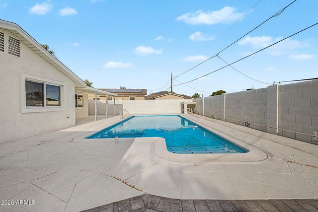 2507 W CORRINE Drive, Phoenix, AZ 85029