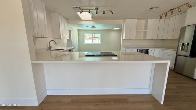 2507 W CORRINE Drive, Phoenix, AZ 85029