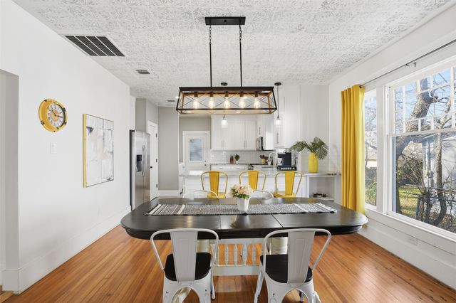 2260 Washington Avenue, Fort Worth, TX 76110