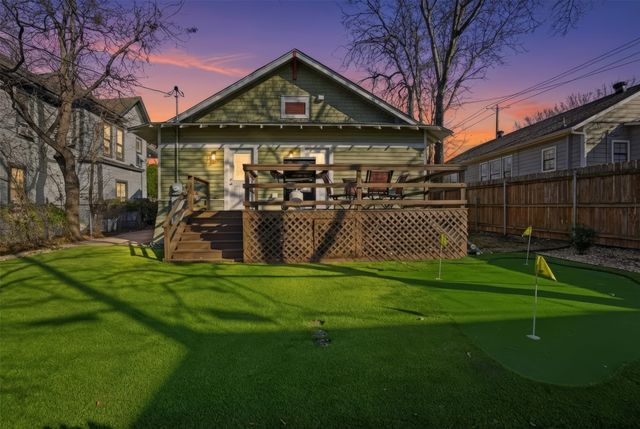 2260 Washington Avenue, Fort Worth, TX 76110