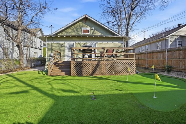 2260 Washington Avenue, Fort Worth, TX 76110