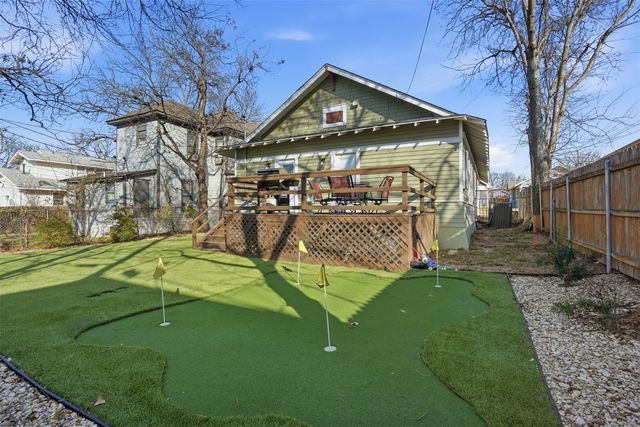 2260 Washington Avenue, Fort Worth, TX 76110