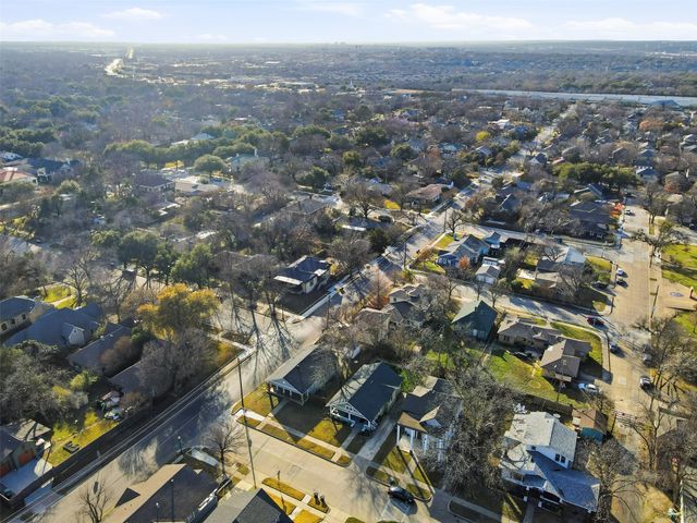 2260 Washington Avenue, Fort Worth, TX 76110