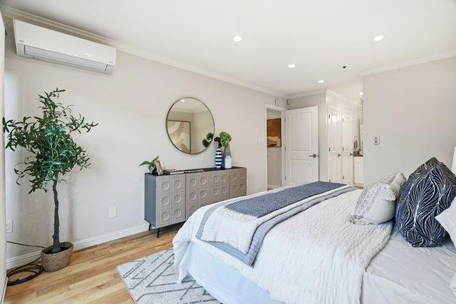 410 Sheridan Avenue 103, Palo Alto, CA 94306