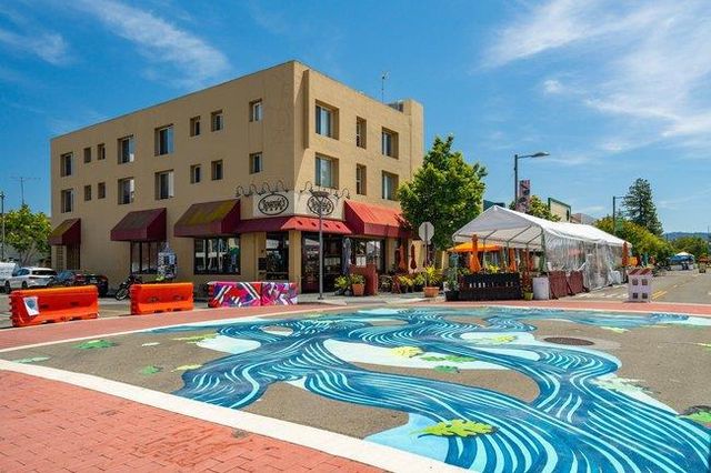 410 Sheridan Avenue 103, Palo Alto, CA 94306