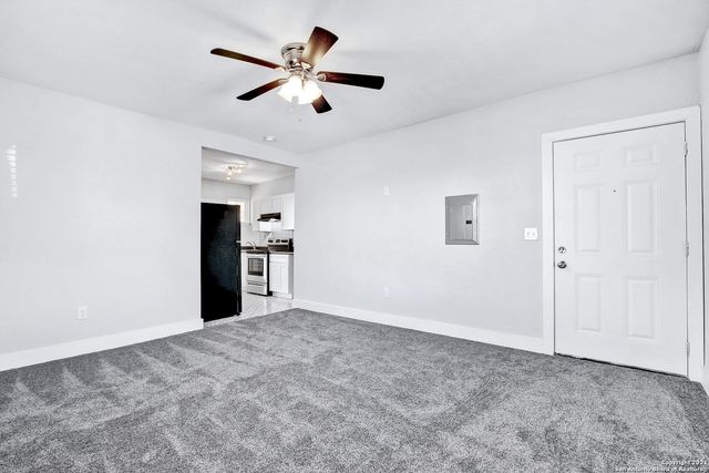1020 W French Pl, San Antonio, TX 78212