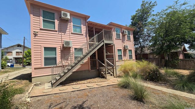 1020 W French Pl, San Antonio, TX 78212