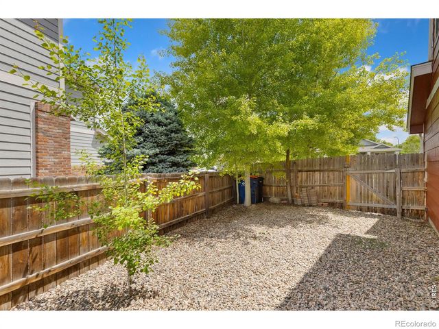 2122 Redhead Drive, Johnstown, CO 80534