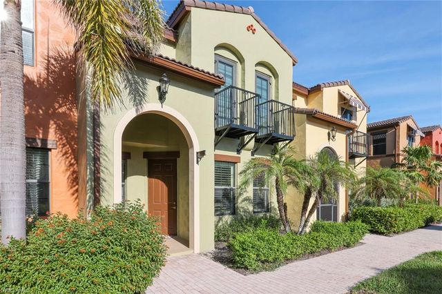 9067 Capistrano ST N 4502, Naples, FL 34113