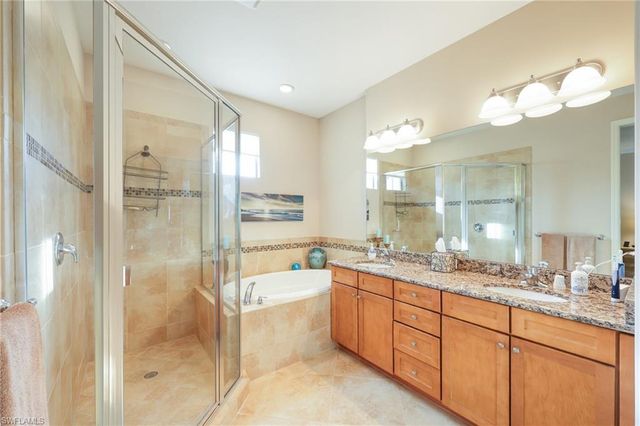 9067 Capistrano ST N 4502, Naples, FL 34113