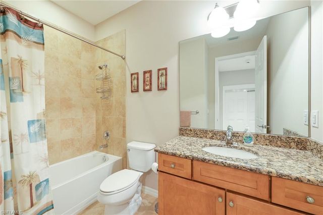 9067 Capistrano ST N 4502, Naples, FL 34113