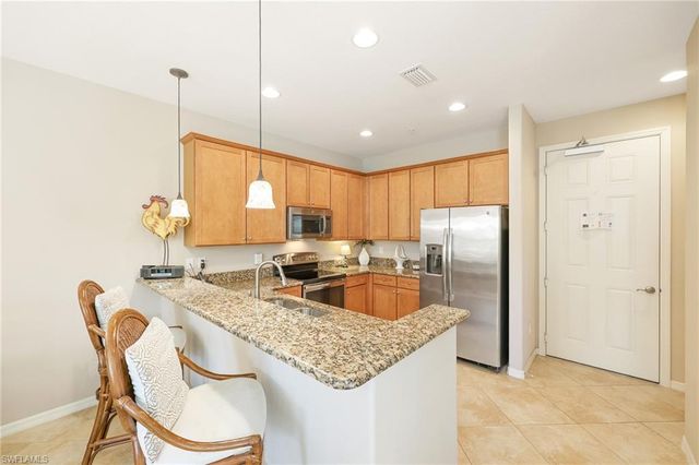 9067 Capistrano ST N 4502, Naples, FL 34113