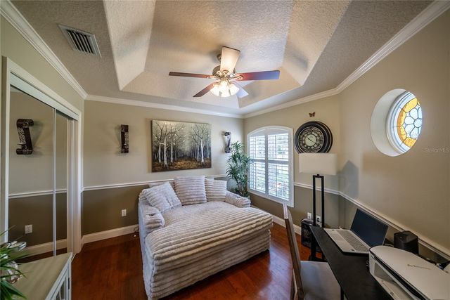 710 LAKE DIAMOND AVENUE, Ocala, FL 34472