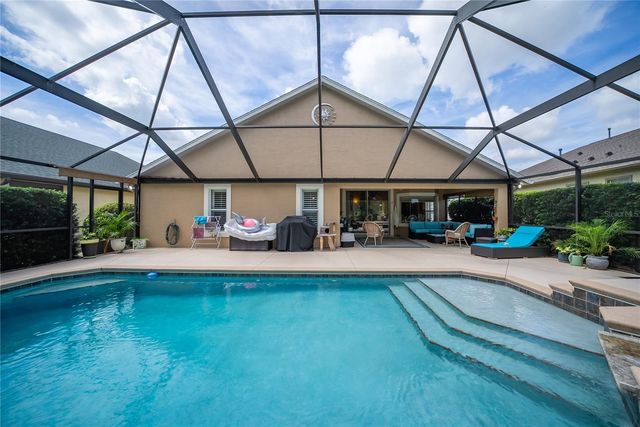 710 LAKE DIAMOND AVENUE, Ocala, FL 34472