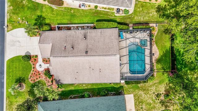710 LAKE DIAMOND AVENUE, Ocala, FL 34472