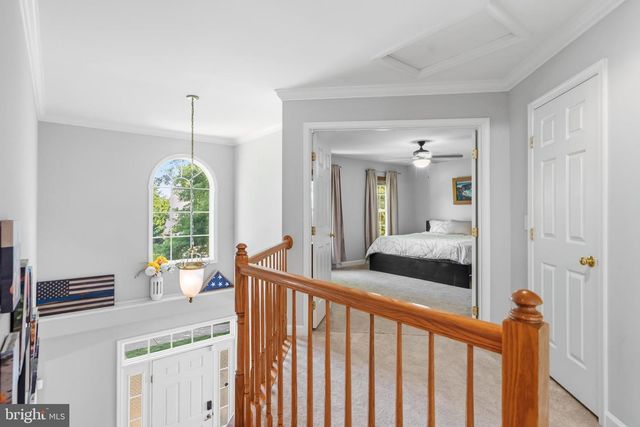 14 COOPER RUN ST, Lovettsville, VA 20180