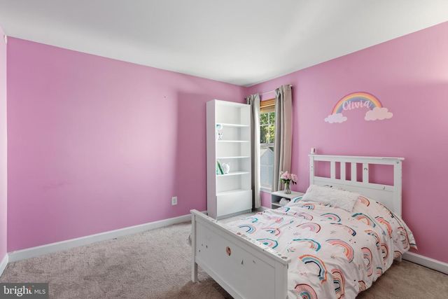 14 COOPER RUN ST, Lovettsville, VA 20180