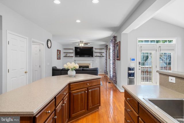 14 COOPER RUN ST, Lovettsville, VA 20180