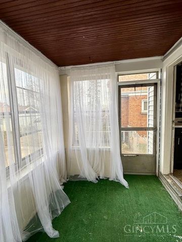 1714 Waltham Avenue, North College Hill, OH 45239