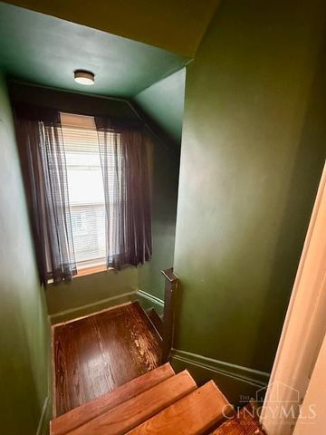 1714 Waltham Avenue, North College Hill, OH 45239