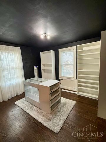 1714 Waltham Avenue, North College Hill, OH 45239