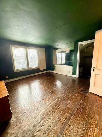 1714 Waltham Avenue, North College Hill, OH 45239