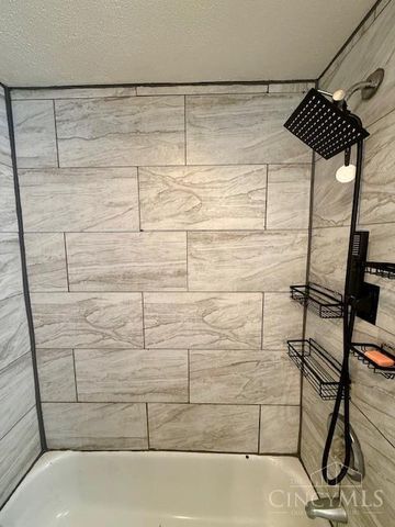 1714 Waltham Avenue, North College Hill, OH 45239