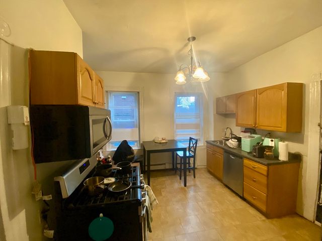 111 H Street 1, Boston, MA 02127