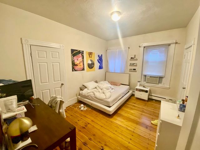 111 H Street 1, Boston, MA 02127