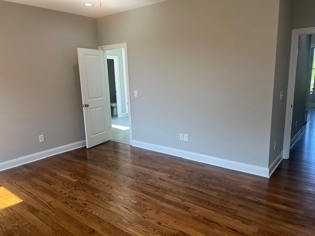 766 Awalt Dr, Winchester, TN 37398