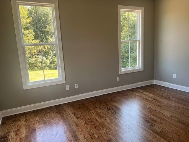 766 Awalt Dr, Winchester, TN 37398