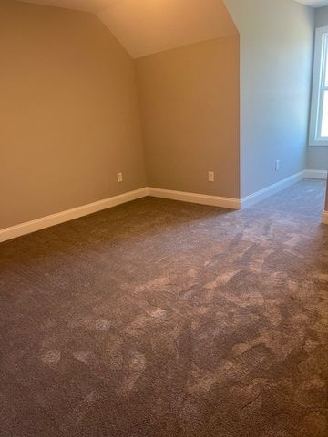 766 Awalt Dr, Winchester, TN 37398