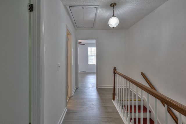 5510 Country Dr Apt 64, Nashville, TN 37211