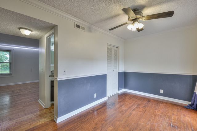 5510 Country Dr Apt 64, Nashville, TN 37211