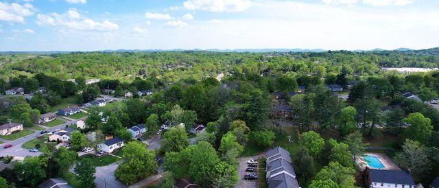 5510 Country Dr Apt 64, Nashville, TN 37211